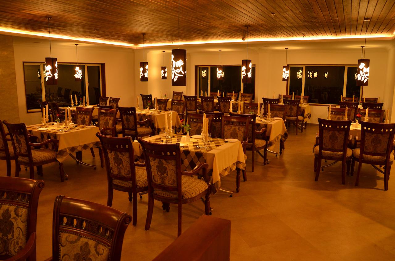 Spice Grove Hotel Thekkady Restaurant